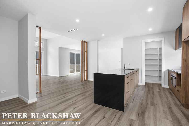 28 Tanumbirini Street Hawker