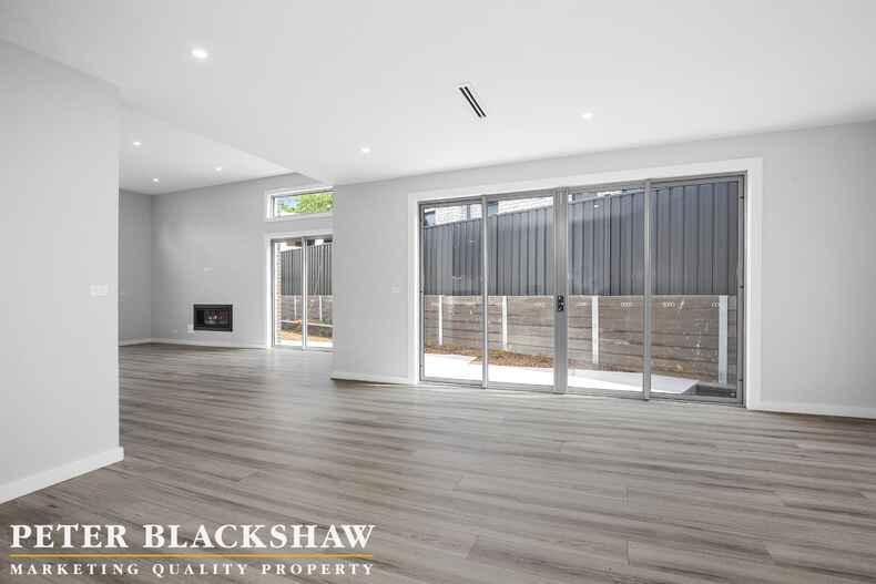 28 Tanumbirini Street Hawker