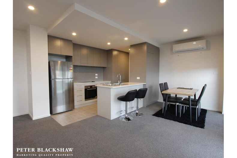 281/7 Irving Street Phillip