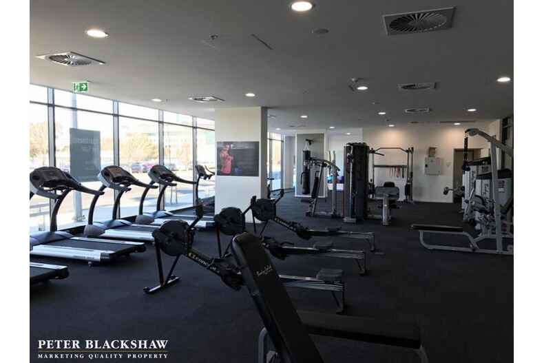 281/7 Irving Street Phillip