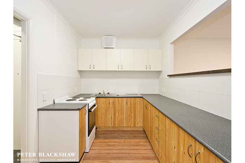 24/3 Allambee Street Reid