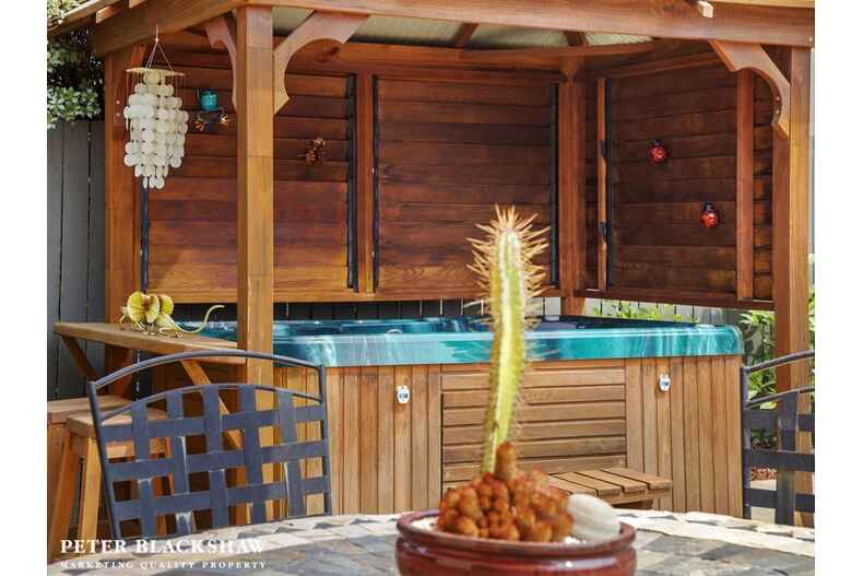 27 Hazelgrove Street Harrison 27 Hazelgrove Street Harrison