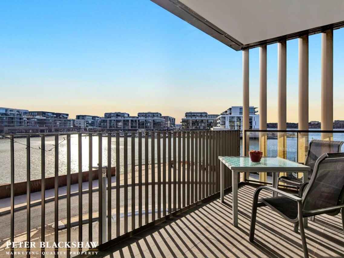 44/46 Honeysett View Kingston