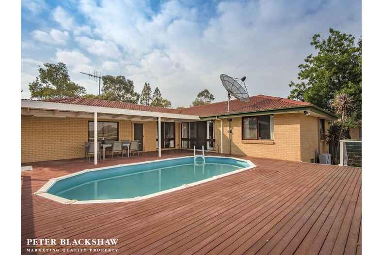 112 Namatjira Drive Stirling