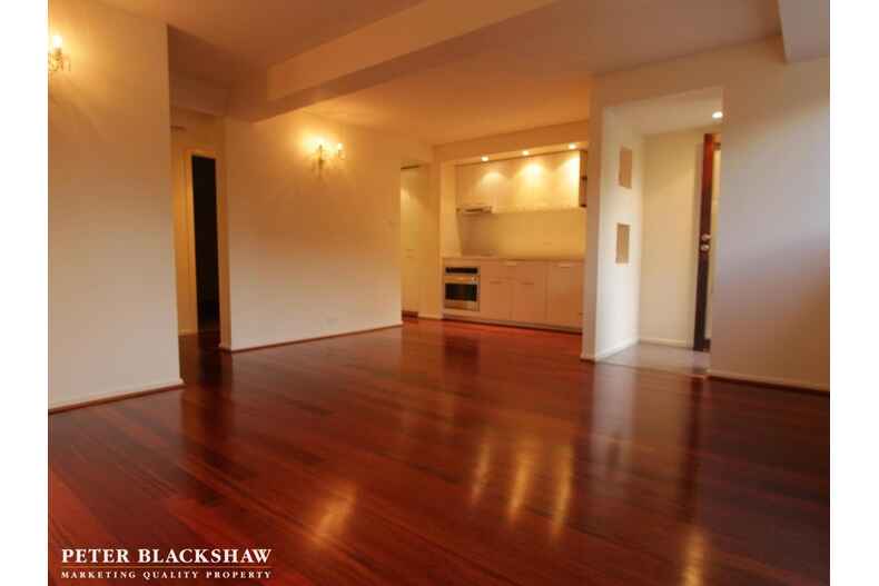 7/150 Monaro Crescent Red Hill