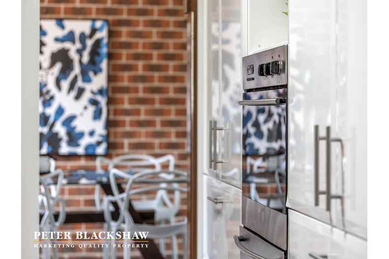 17 Desailly Crescent Kambah