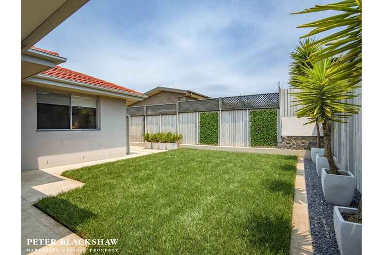 13 Dunk Street Casey 13 Dunk Street Casey