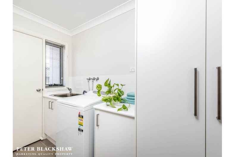 13 Dunk Street Casey 13 Dunk Street Casey