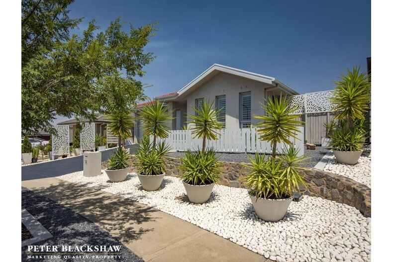 13 Dunk Street Casey 13 Dunk Street Casey