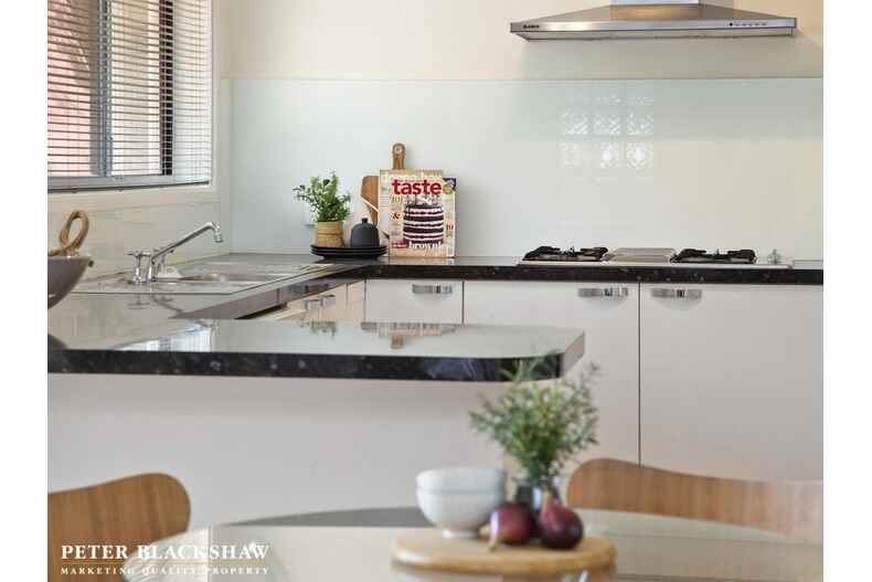 10 Markell Place Latham 10 Markell Place Latham