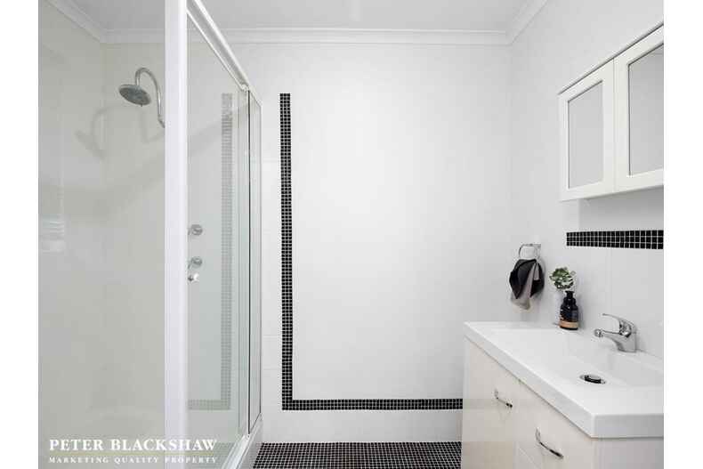 10 Markell Place Latham 10 Markell Place Latham