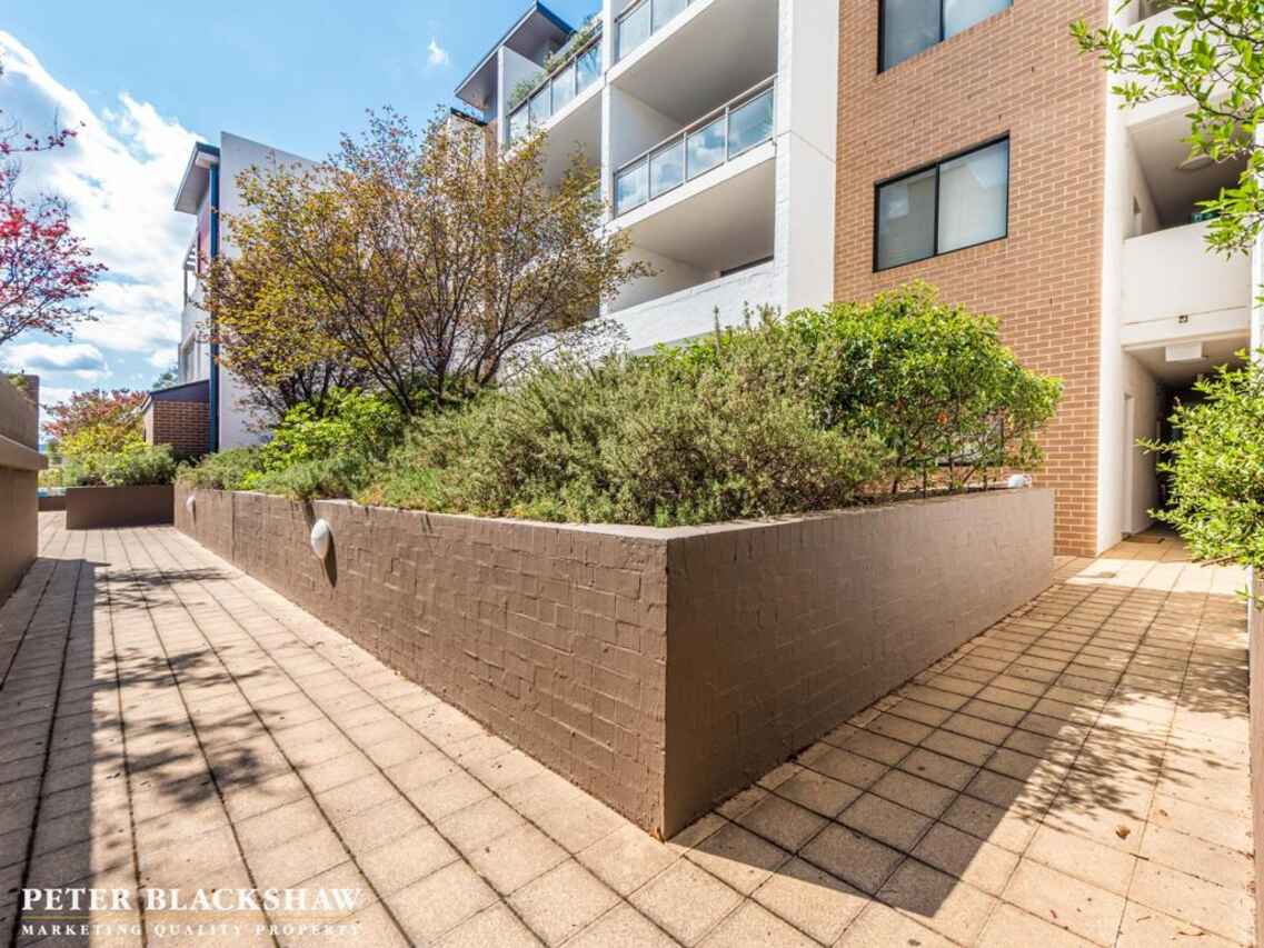 42/3A Stornaway Road Queanbeyan