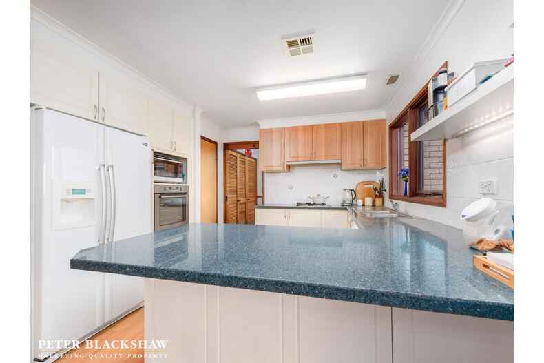 78 Appel Crescent Fadden