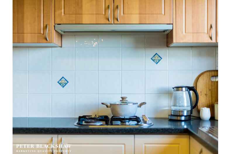 78 Appel Crescent Fadden