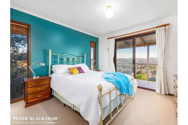 78 Appel Crescent Fadden