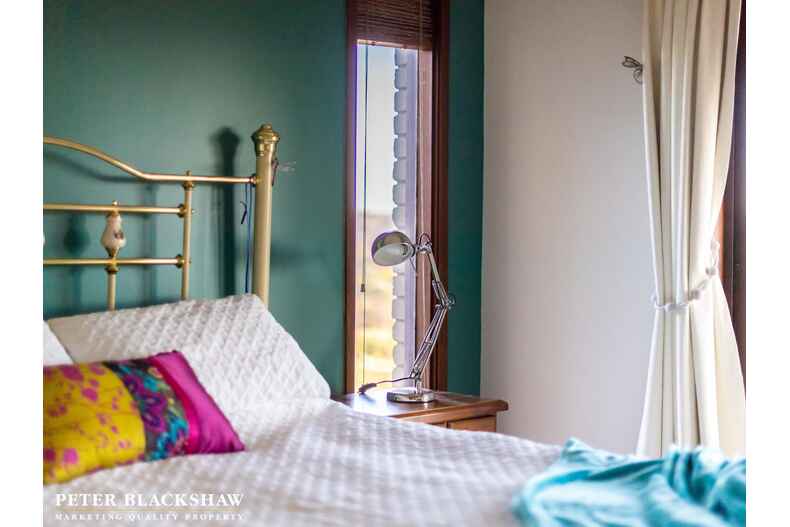 78 Appel Crescent Fadden