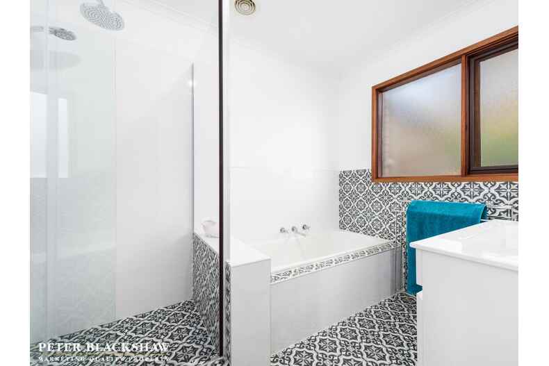 78 Appel Crescent Fadden