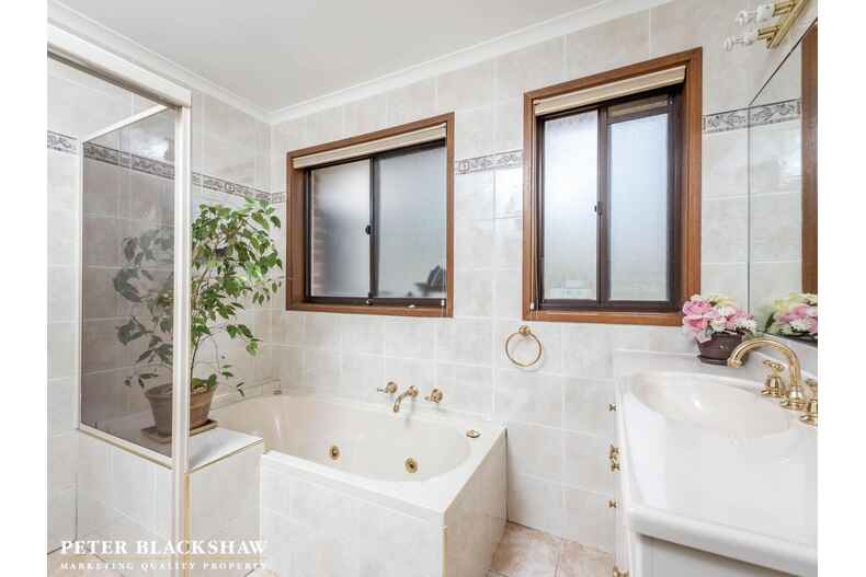 8/1 Flecker Place Florey 8/1 Flecker Place Florey