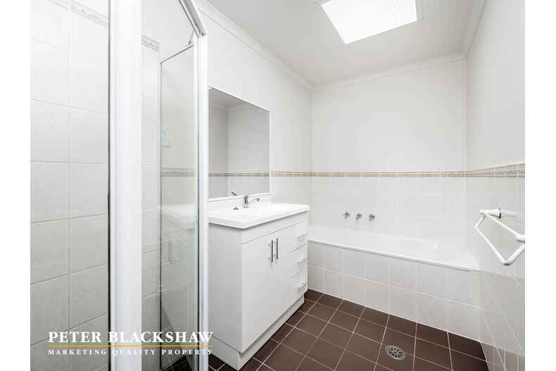 Lot 1/1/3 Oxenham Circuit Gordon Lot 1/1/3 Oxenham Circuit Gordon