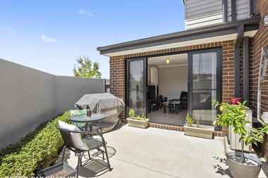 11 Neidjie Close Bonner