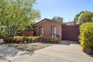 1/24 McKeahnie Street Crestwood