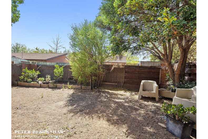 1/24 McKeahnie Street Crestwood 1/24 McKeahnie Street Crestwood