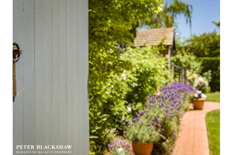 17 Babbage Crescent Griffith