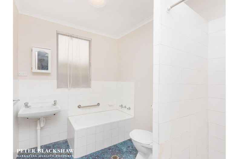 8A Nullagine Street Fisher 8A Nullagine Street Fisher