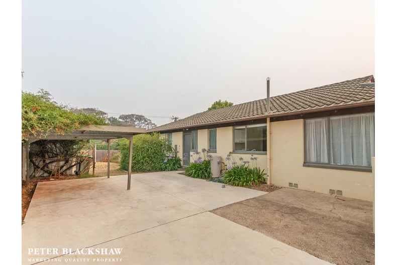 8A Nullagine Street Fisher 8A Nullagine Street Fisher
