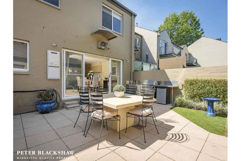 76 Moorhouse Street O'Connor 76 Moorhouse Street O'Connor