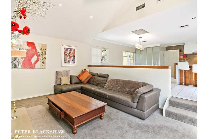 34 Banks Street Yarralumla