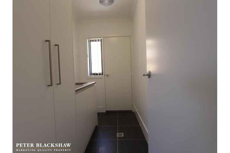 10 Flint Street Googong