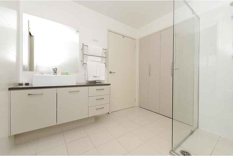 12/71 Giles Street Kingston