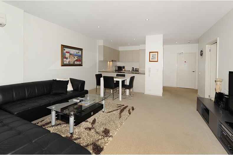 12/71 Giles Street Kingston