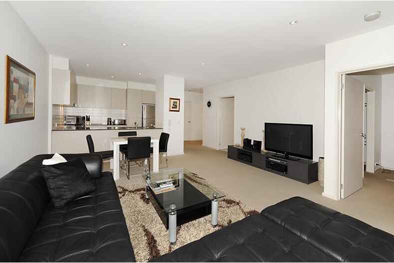 12/71 Giles Street Kingston