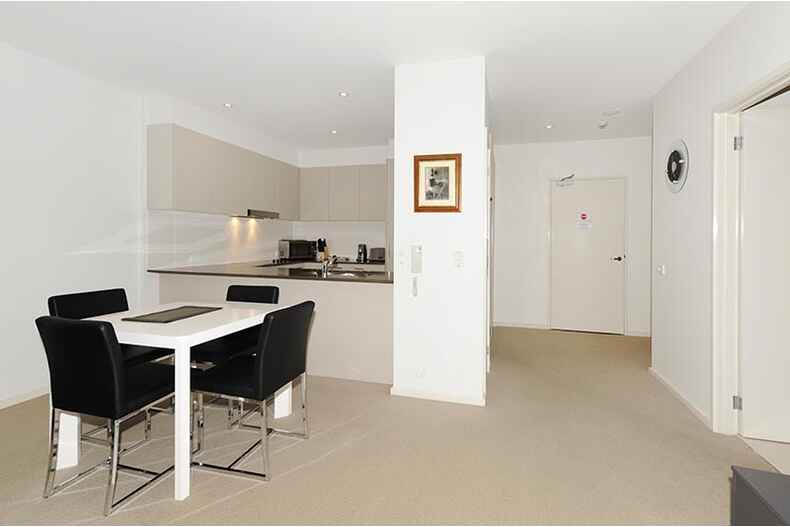 12/71 Giles Street Kingston