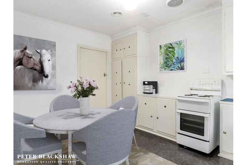 15 Macartney Crescent Deakin 15 Macartney Crescent Deakin