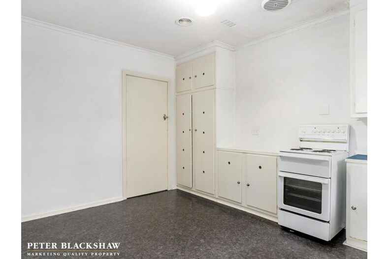 15 Macartney Crescent Deakin 15 Macartney Crescent Deakin