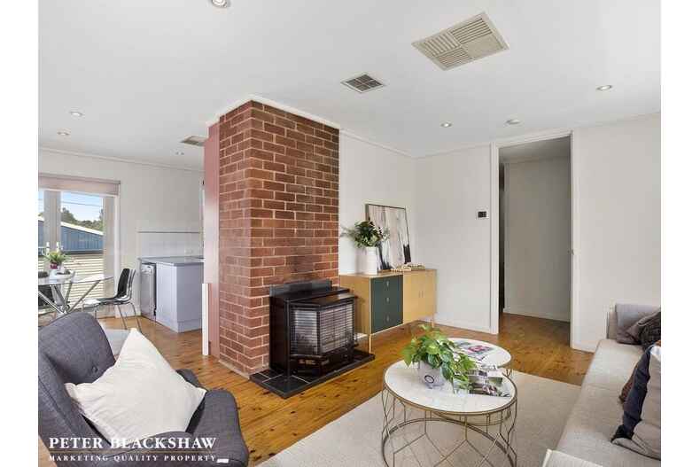 37 Northmore Crescent Higgins 37 Northmore Crescent Higgins