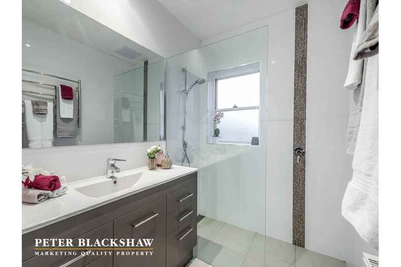 2 Meehan Gardens Griffith 2 Meehan Gardens Griffith