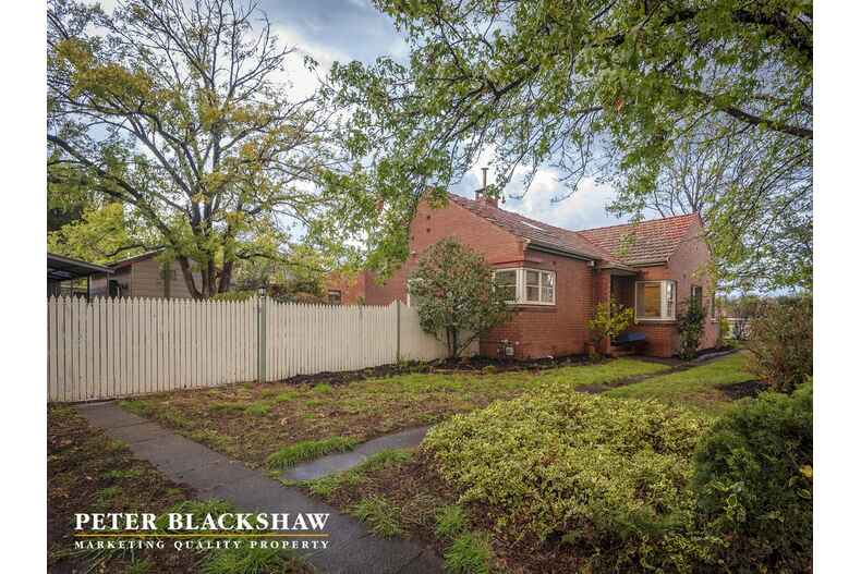 2 Meehan Gardens Griffith 2 Meehan Gardens Griffith