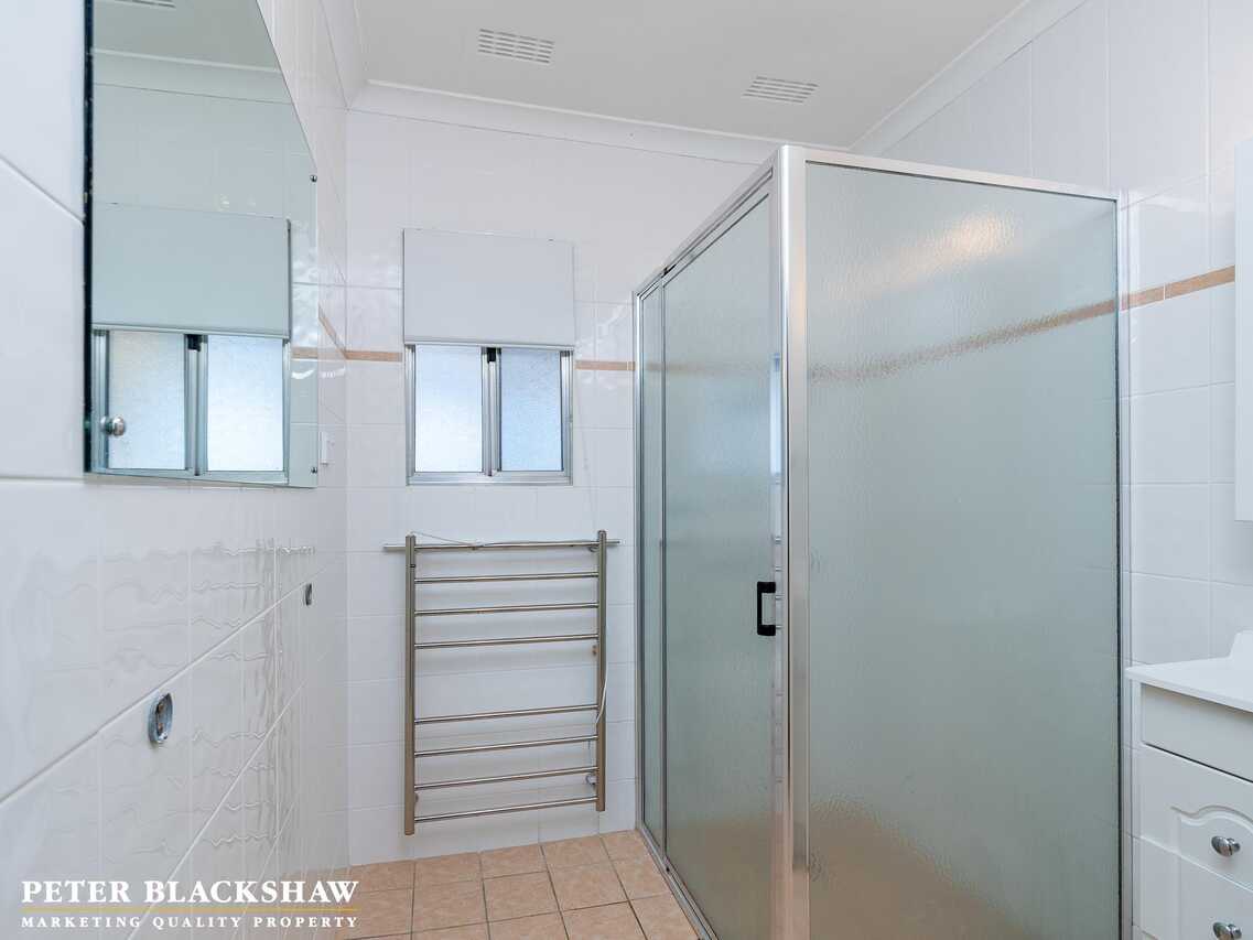 6 Bailey Place Yarralumla