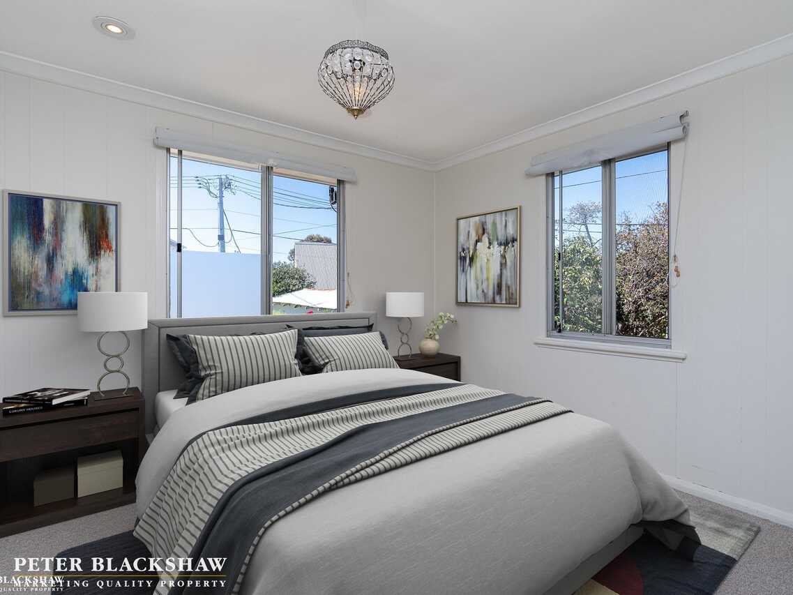 6 Bailey Place Yarralumla