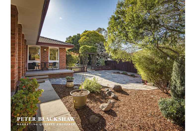 32 Namatjira Drive Stirling