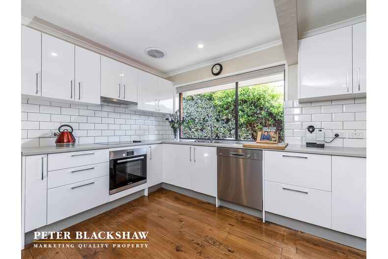 32 Namatjira Drive Stirling 32 Namatjira Drive Stirling