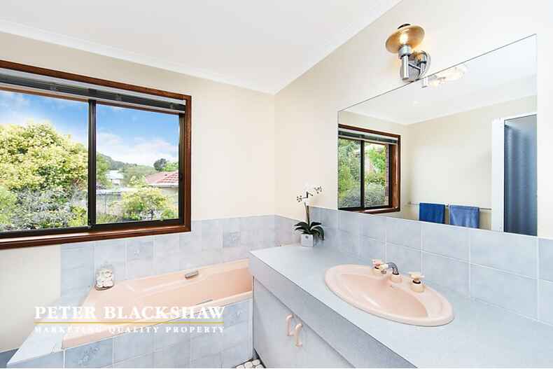 Lot 3/2 Coburn Place  Isaacs