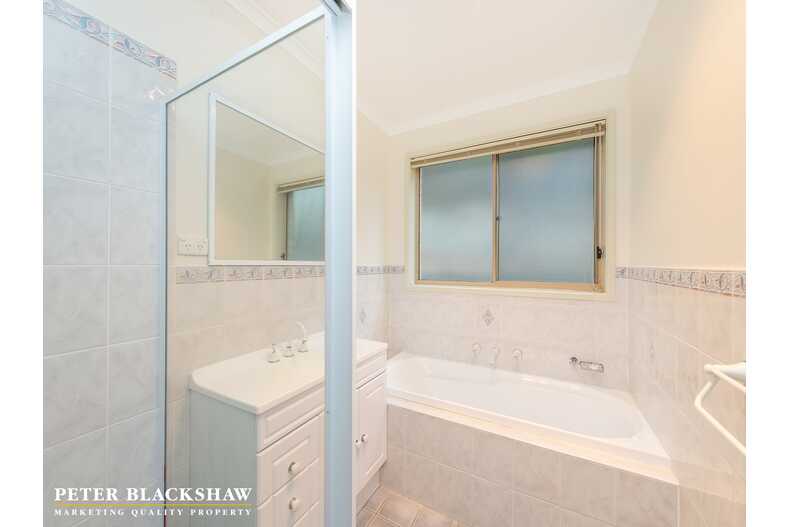 9 Grove Place Dunlop