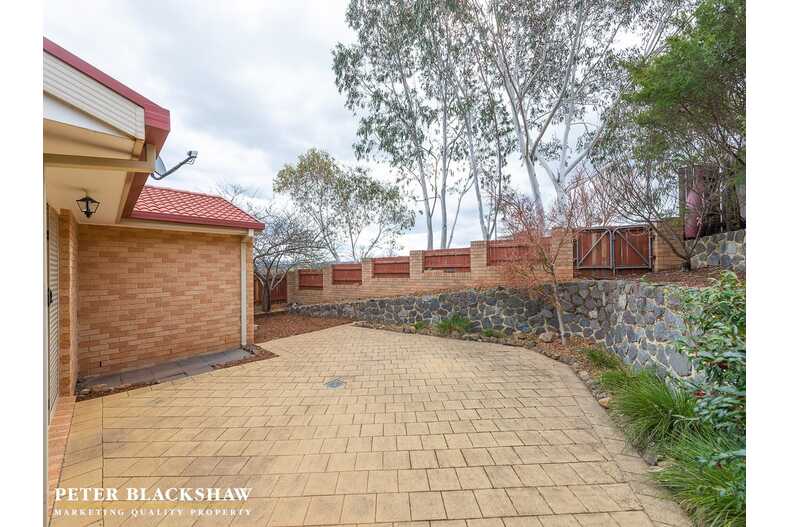 9 Grove Place Dunlop