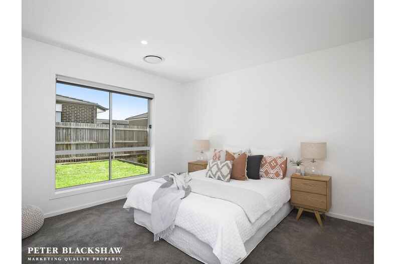 8 Pogson Street Moncrieff 8 Pogson Street Moncrieff