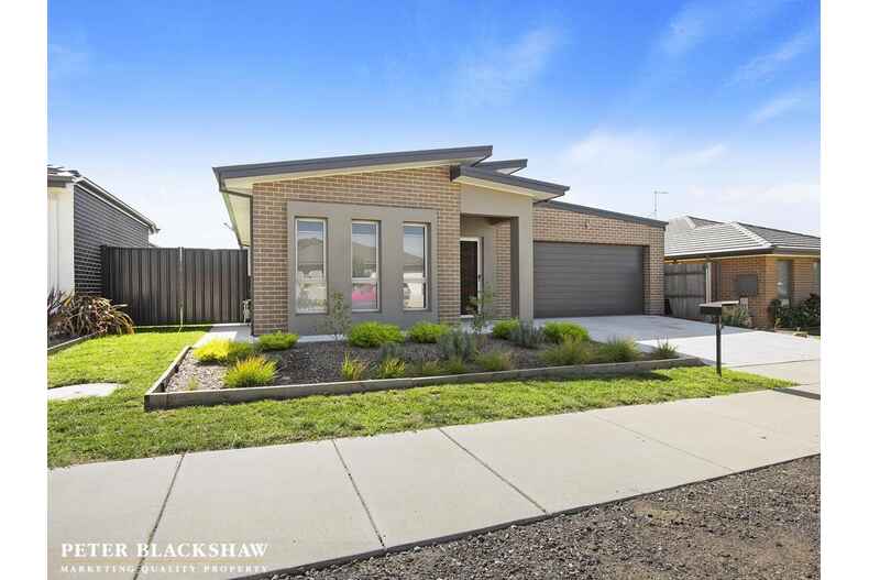 8 Pogson Street Moncrieff 8 Pogson Street Moncrieff